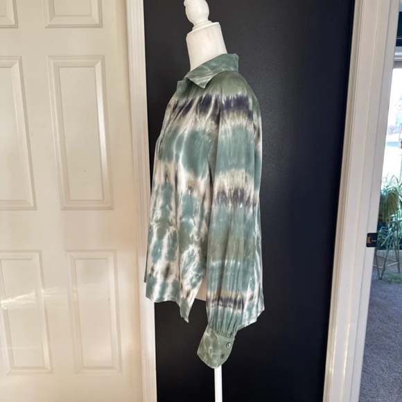 Raquel Allegra Green Moss Tie-Dye Button Collared Blouse Size 1 or Small - Picture 7 of 12